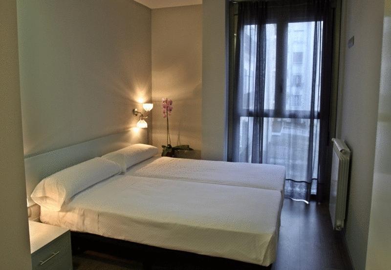 Hotel & Suites Arrizul Gros San Sebastián Exteriér fotografie